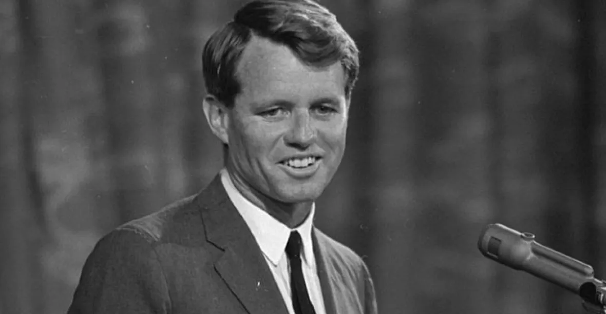 Kennedyho vrah zůstane ve vězení, komise odmítla propuštění na podmínku
