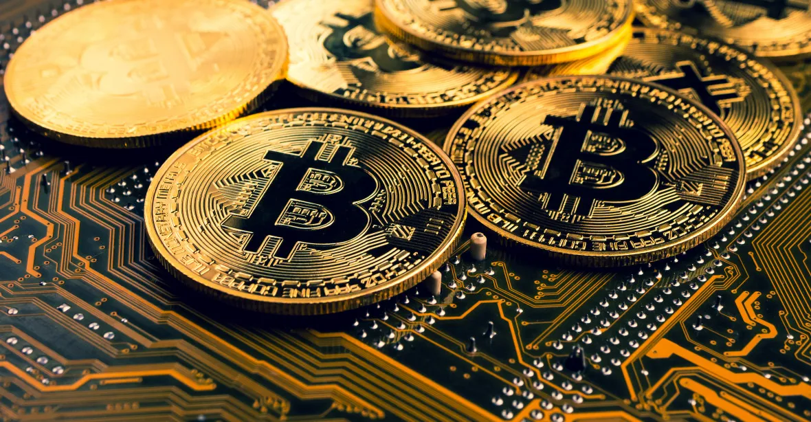 Kryptoměny čelí silnému výprodeji, cena bitcoinu spadla pod 20.000 dolarů