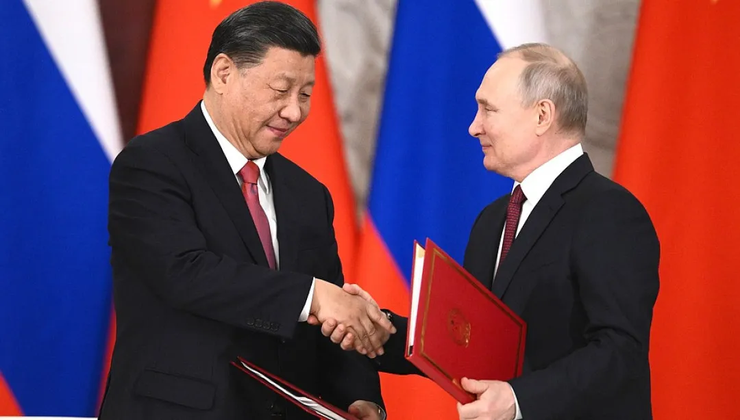 Putin a Si podepsali závazek o jaderných zbraních. Platil jen tři dny