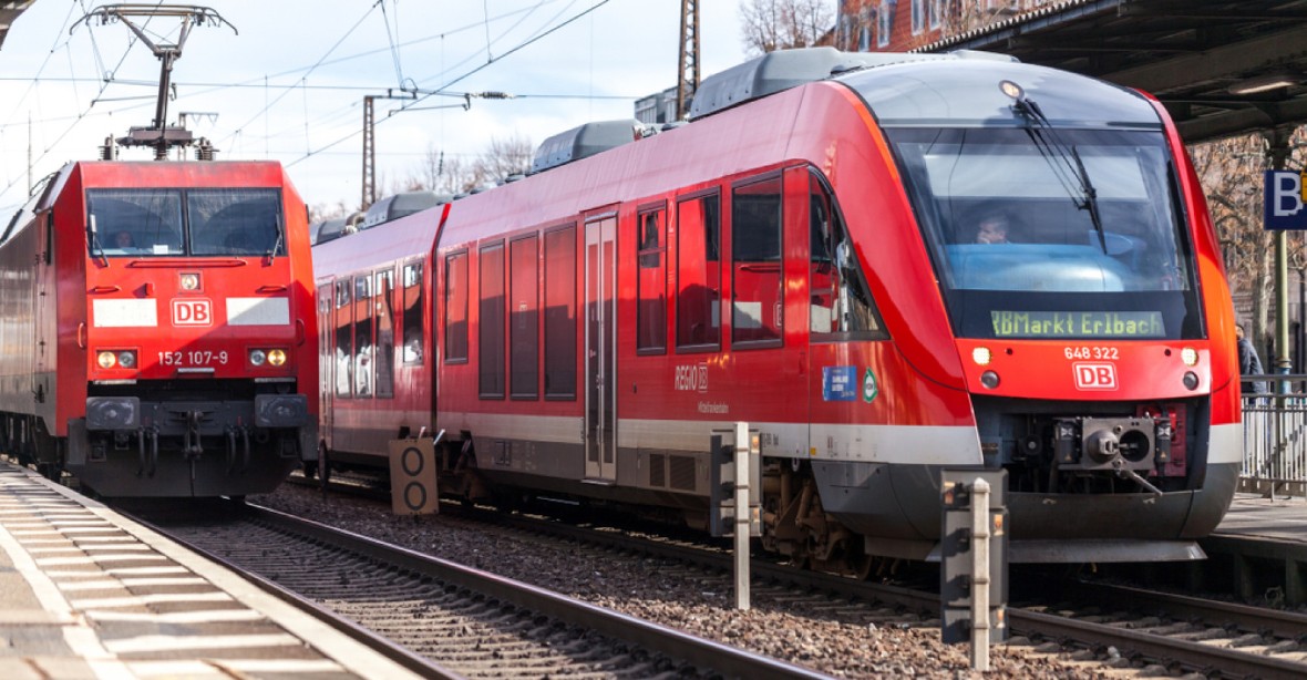Německá vláda žádá cestující vlakem o „pochopení a prominutí.“ Situace na železnici je „dramatická“