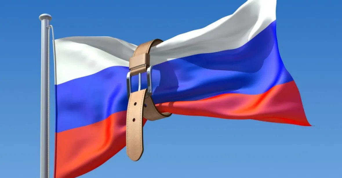 Západ zvažuje úplný zákaz exportu do Ruska, tvrdí Bloomberg