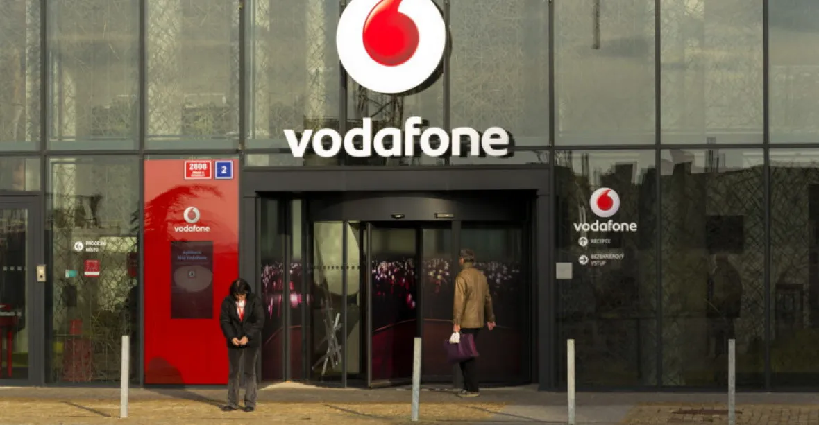 Vodafone chystá nejrozsáhlejší škrty. Propustí přes 10 procent zaměstnanců