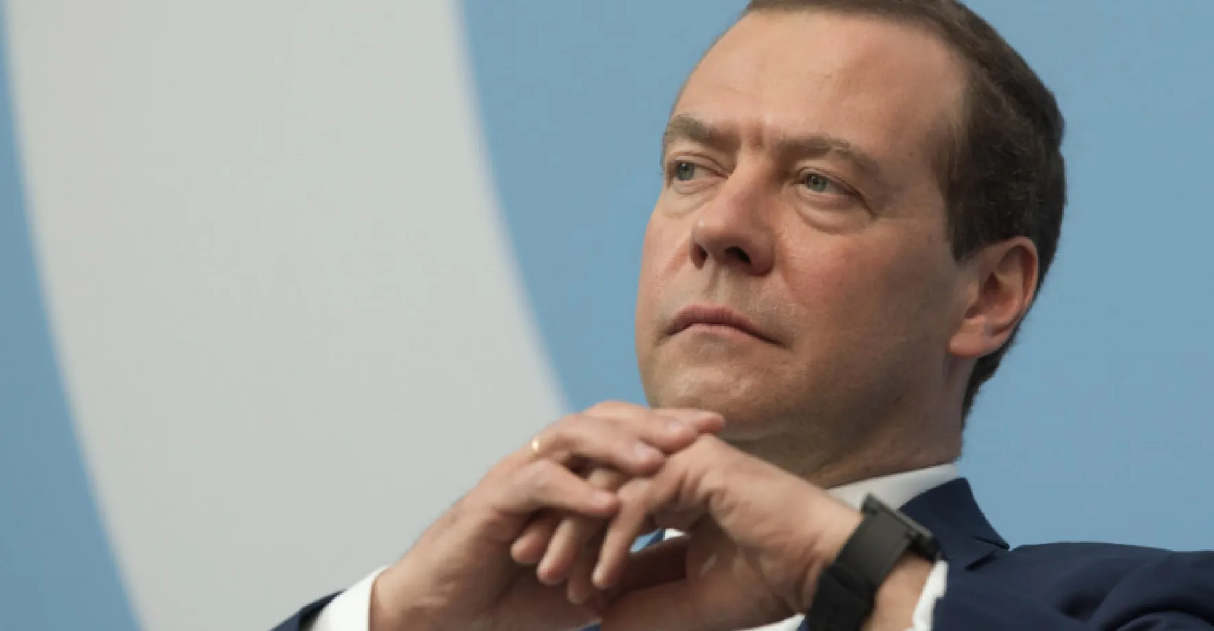 Medveděv: Pokud Západ dodá Ukrajině jaderné zbraně, tak musíme preventivně udeřit