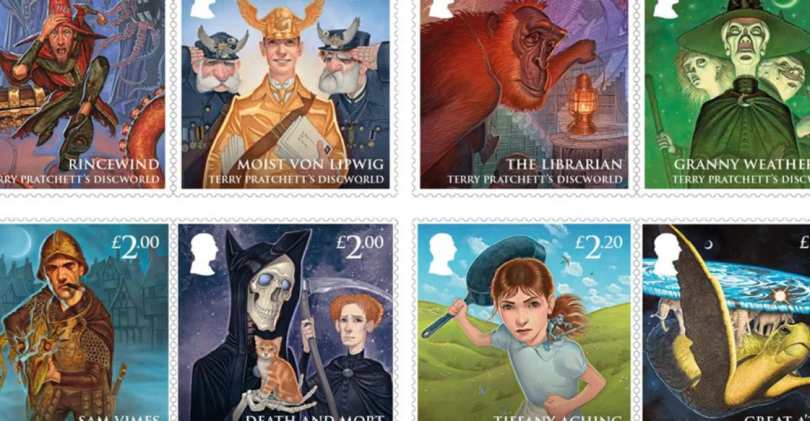 Pocta Pratchettovi. Britská pošta na výročí 40 let Zeměplochy vydá sadu známek