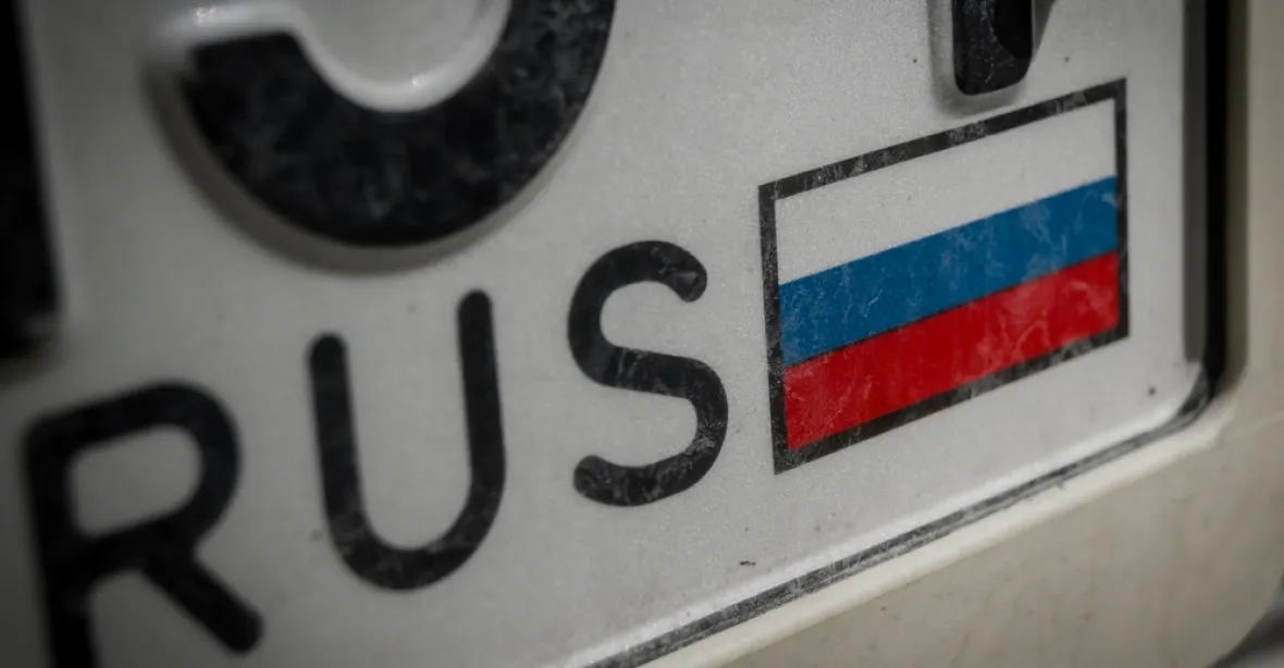 Pobaltí zakázalo vjezd ruským autům