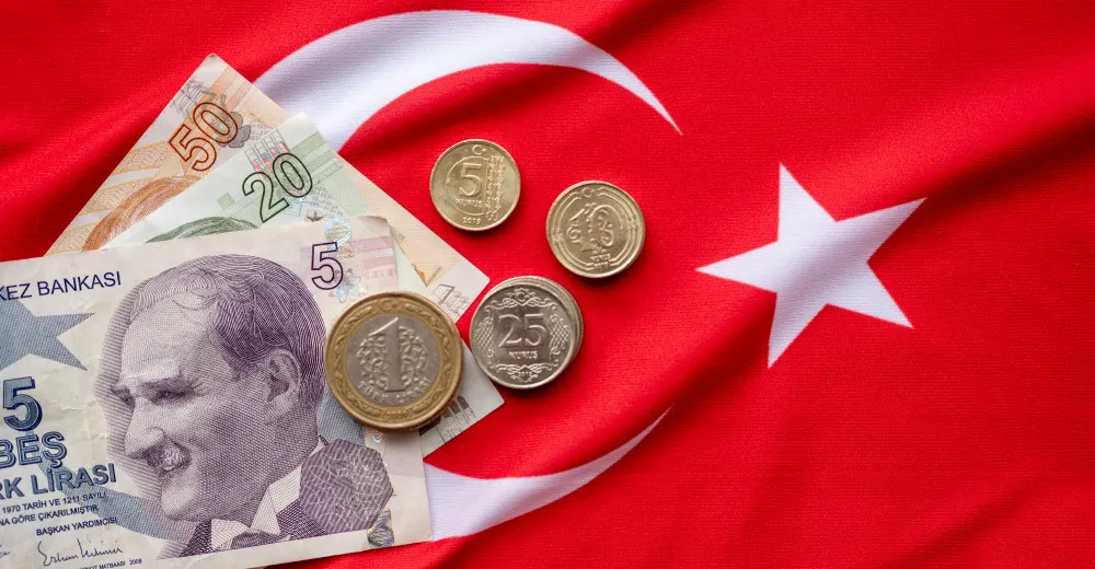 Turecká centrální banka zvýšila základní úrok na 30 procent