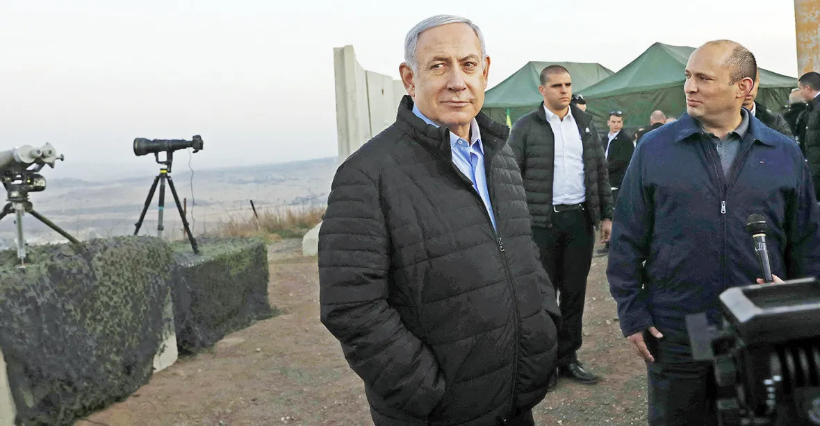Průzkum: Podpora Netanjahua od vypuknutí bojů prudce klesá
