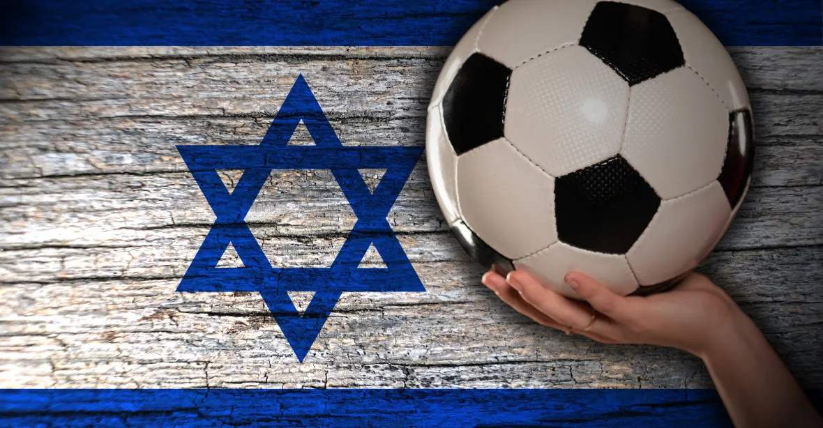 VIDEO: UEFA odmítla minutu ticha za mrtvé Izraelce. Hráči to obešli