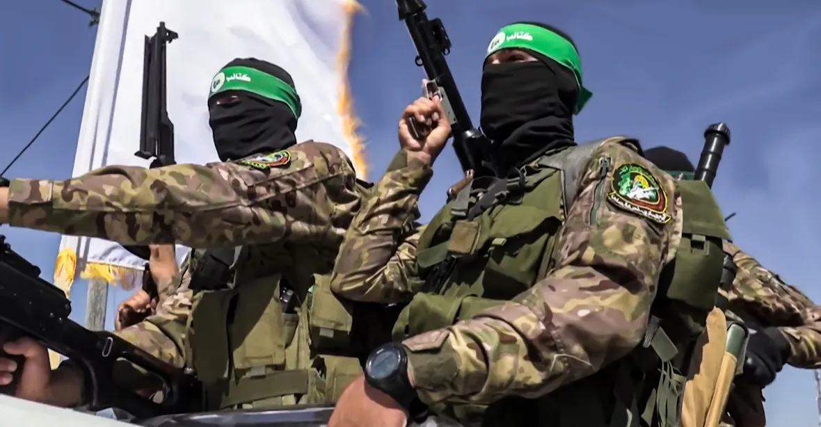 Vedení Hlasu Ameriky nařídilo zaměstnancům, aby nenazývali členy Hamásu teroristy
