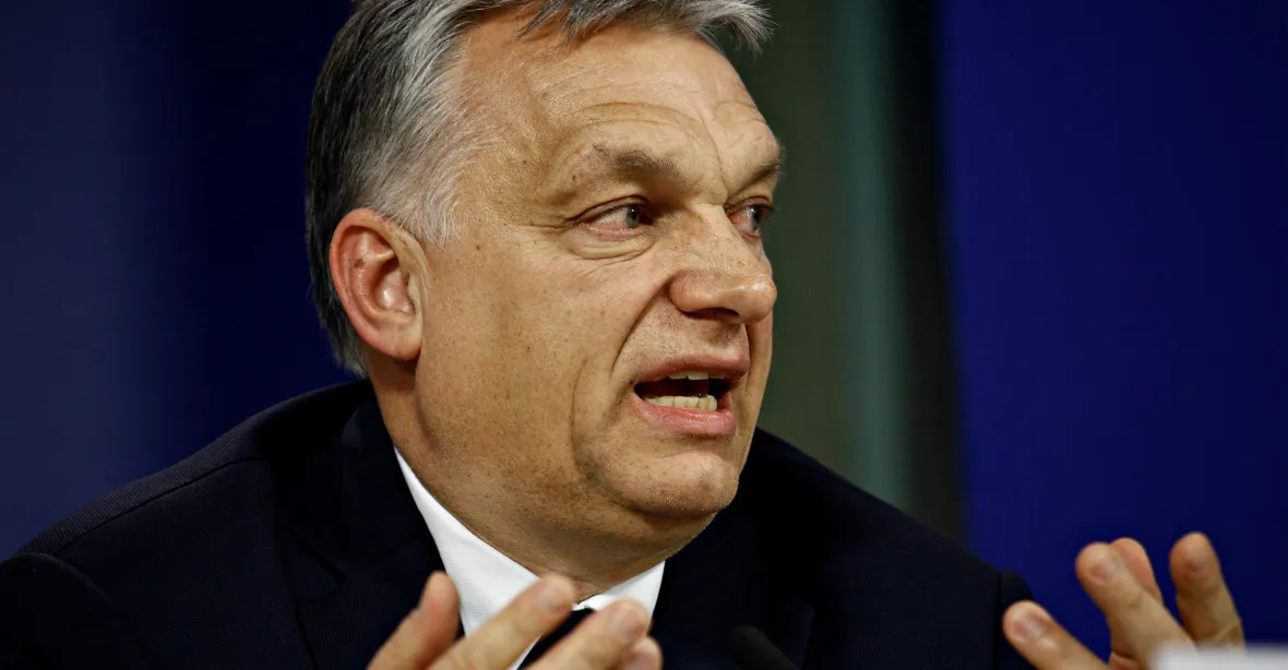 Ukrajina neplní podmínky, nemá smysl o ní jednat, říká Orbán před summitem EU