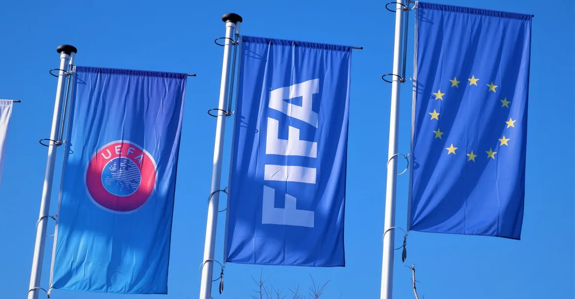 UEFA a FIFA blokováním superligy porušily evropské právo, řekl Soudní dvůr EU