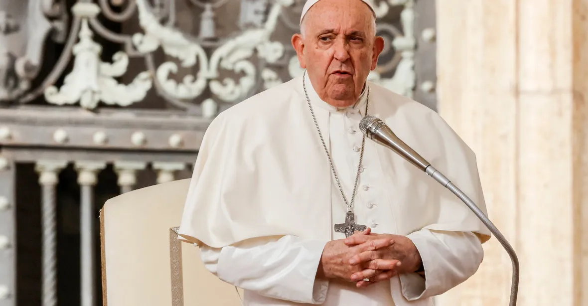 Papež vyzval na Štědrý den k míru na Ukrajině, v Izraeli a Palestině
