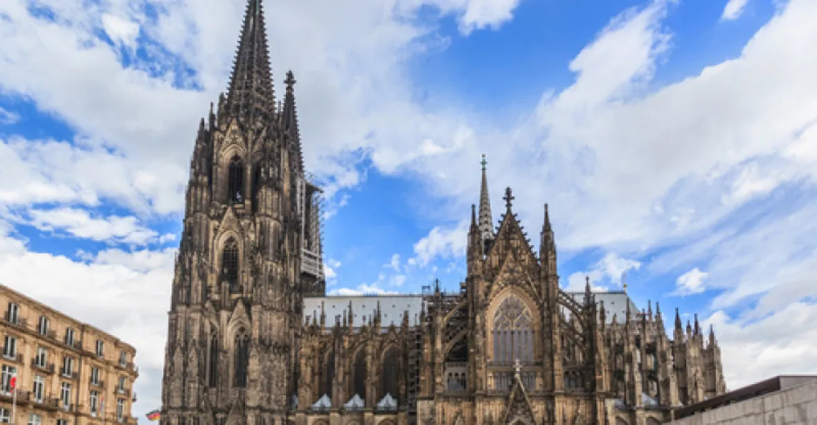 Plánovali útok na kolínskou katedrálu. Německá policie zatkla několik lidí