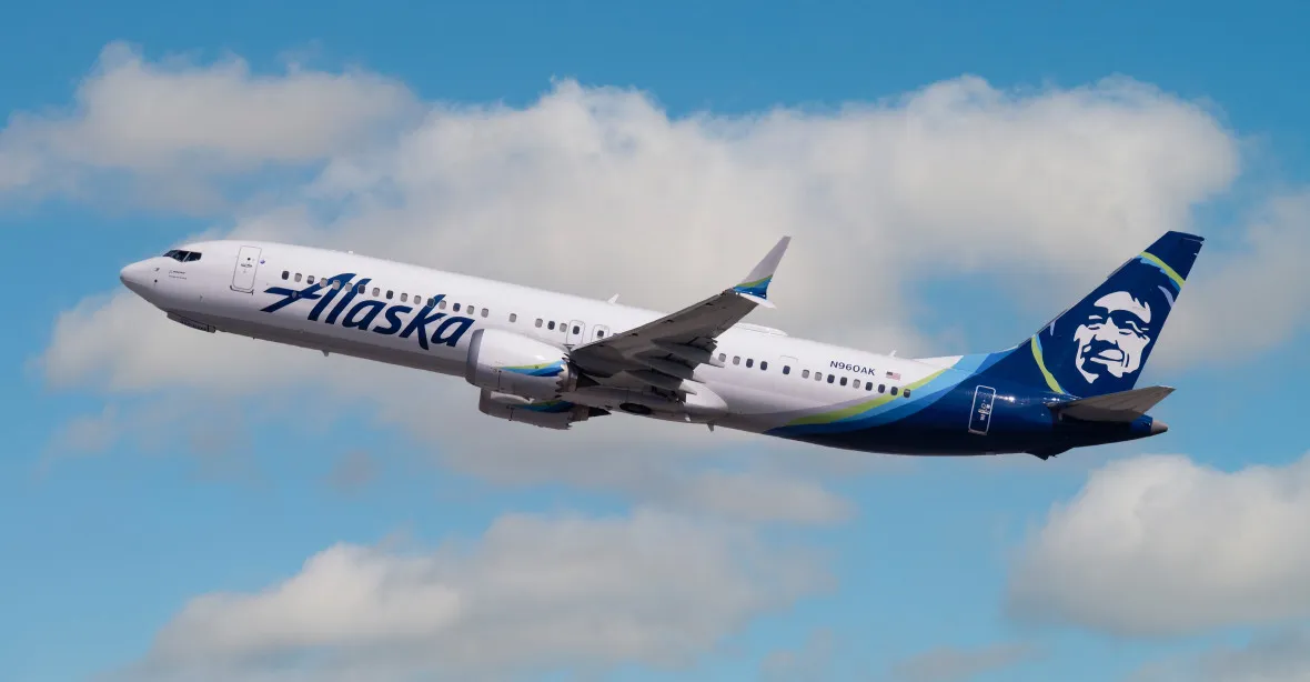 „Trauma, úzkosti a fyzická bolest.“ Cestující Alaska Airlines kvůli nehodě Boeingu žalují obě firmy