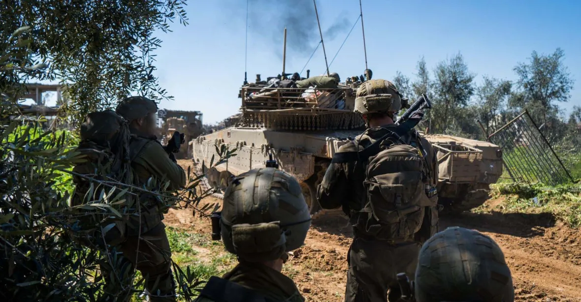 Izraelská armáda se chystá povolat do Gazy dvě záložní brigády