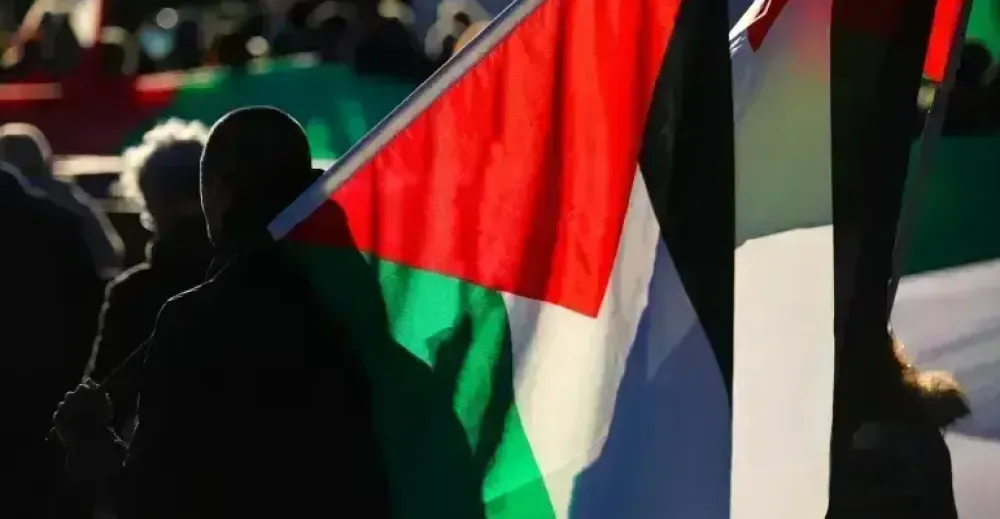 Haarec: Hamas přijal dohodu o příměří v Gaze a americké záruky