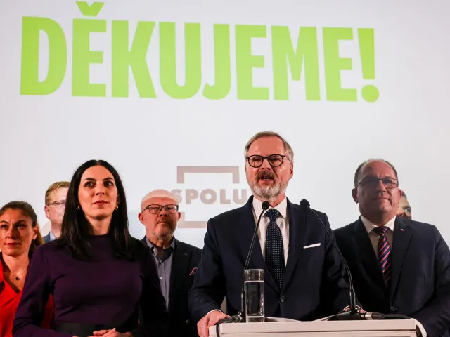 Koalice Spolu na rozcestí, přežije další volby? Někteří se začínají cukat